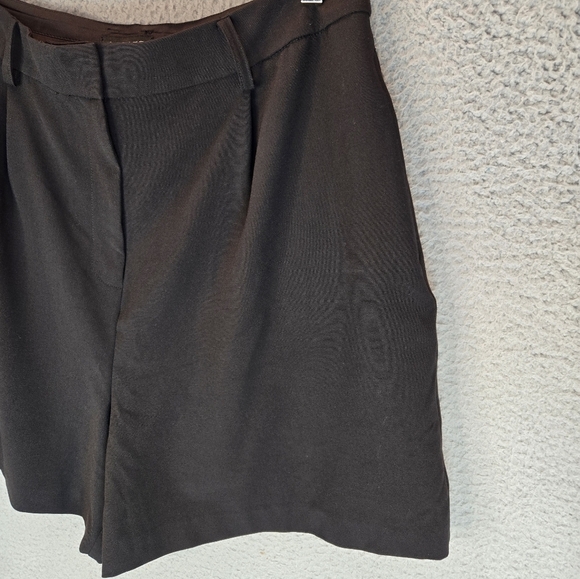 1. State Women's Black Tailored Dress Shorts Sz 12 Pleated High Waist Pockets - Picture 3 of 11